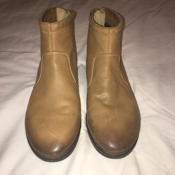 OTBT bootie Womens 8 tan Tilton desert genuine leather ankle zip Moto Hipster - Picture 2 of 7